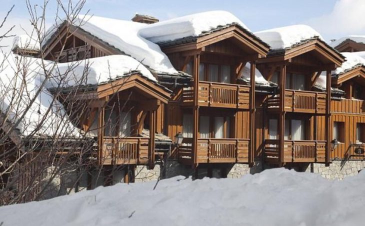 Les Chalets du Forum, Courchevel 1850, External